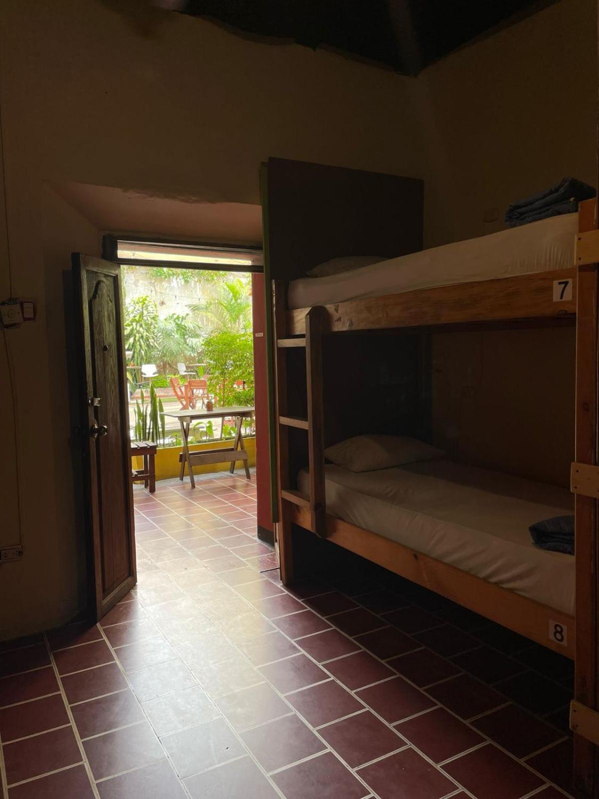 אנטיגואה גואטמלה Volko Party Hostel מראה חיצוני תמונה